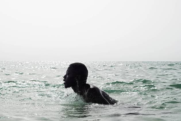 IMAGO Creative: 2022 Favoriten IMAGO Creative: Sport Dichotomien - Land und Wasser Professional football player aqua training in the sea Barcelona, Catalonia, Spain CR_SAAL220713-1009494-01 ,model released, Symbolfoto