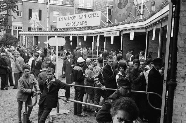 Anefo photo collection. Four-day in Nijmegen, outline registration office. July 23, 1962. Nijmegen Copyright: xpiemagsx pienatarchpart216092021-65974 !ACHTUNG AUFNAHMEDATUM GESCHÄTZT!