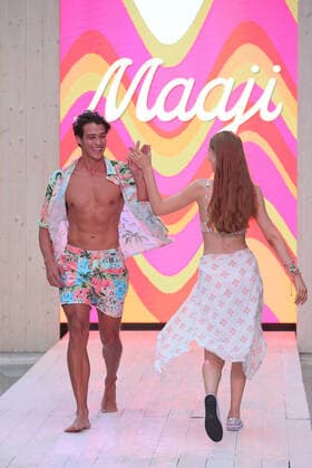 Bilder des Jahres 2022, Entertainment 07 Juli Entertainment Themen der Woche KW28 Entertainment Bilder des Tages MIAMI BEACH, FLORIDA - JULY 17: A model walks the runway for the Maaji Runway Show Spring 23 during Paraiso Miami Beach on July 17, 2022 in Miami Beach, Florida...People: Model Miami Beach United States Of America - ZUMAs214 20220717_zba_s214_058 Copyright: xSMGx