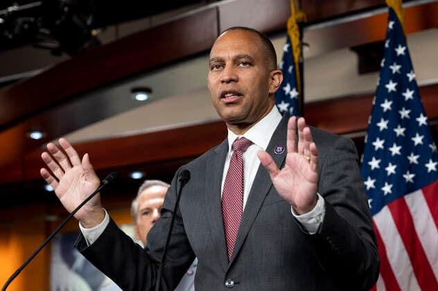 July 19, 2022, Washington, District of Columbia, United States: U.S. Representative HAKEEM JEFFRIES (D-NY) speaking at a press conference of the House Democratic caucus. Washington United States - ZUMAb161 20220719_zap_b161_003 Copyright: xMichaelxBrochsteinx