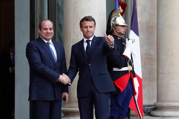 News Themen der Woche KW29 News Bilder des Tages Entretien d Emmanuel Macron, President de la Republique Francaise et Abdel Fattah Al-Sissi, President de la Republique arabe d Egypte NEWS : Entretien d Emmanuel Macron et Abdel Fattah Al-Sissi - Paris - 22 07 2022 MichaelBaucher Panoramic 