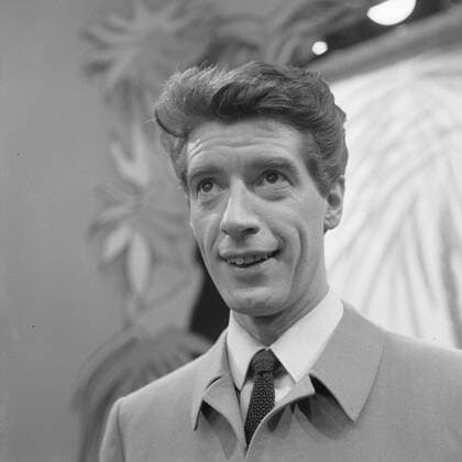 Anefo photo collection. Rudi Carrell TV show, Rudi Carrell. April 19, 1966 Copyright: xpiemagsx pienatarchpart316092021-6006 !ACHTUNG AUFNAHMEDATUM GESCHÄTZT!