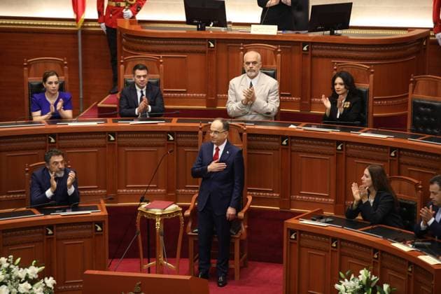 (220725) -- TIRANA, July 25, 2022 -- Newly-elected Albanian President Bajram Begaj takes oath during his inauguration in Tirana July 24, 2022. Bajram Begaj was sworn in at the parliament on Sunday. (Photo by Xinhua) ALBANIA-TIRANA-BEGAJ-SWEARING-IN GentxOnuzi 
