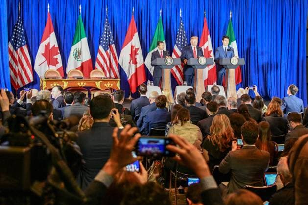 President Trump delivers remarks with, Canadian President Trudeau, and Mexican President Enrique Pena Nieto at the signing the USMCA trade agreement on the margins of the G-20 Leaders Summit in Buenos Aires, Argentina on November 30, 2018. Copyright: xpiemagsx deptofstpie23052022-22157 !ACHTUNG AUFNAHMEDATUM GESCHÄTZT!