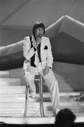 Anefo photo collection. Eurovision Song Contest 1980 (The Hague); Winner Johnny Logan in Aktie. April 19, 1980. The Hague, South Holland Copyright: xpiemagsx pienatarchpart417102021-33261 !ACHTUNG AUFNAHMEDATUM GESCHÄTZT!