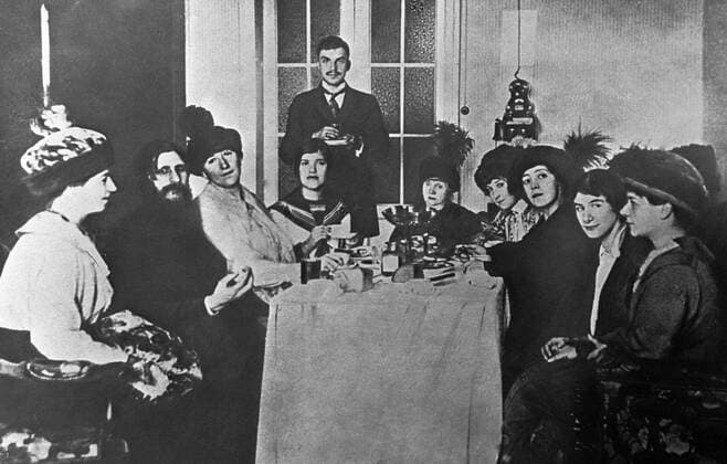 Rasputin 80459 01.06.1907 Grigory Rasputin (second left) with his lady admirers. RIA Novosti Sputnik Moscow Russia  Copyright: xRIAxNovostix