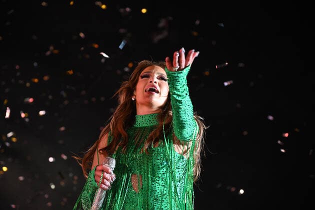Jennifer Lopez performing at the IATA AGM 2022 Gala Dinner hosted by Qatar Airways in Doha, Qatar, on June 20, 2022.  , aflo_194428649.JPG,
