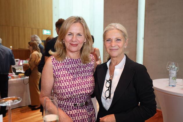 Verleihung Ö Staatspreis für Europäische Literatur Salzburg, Mozarteum, 27. 07. 2022 Bettina LEIDL , Ingrid HAIMBÖCK