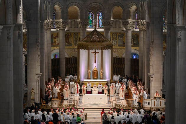 Canada, Quebec City,2022 07 27 Pope Francis leads a mass at the National Shrine of Sainte-Anne-de-Beaupre, 30 kilometers from Quebec City, Canada, Photograph by Vatican Mediia Catholic Press Photos . RESTRICTED TO EDITORIAL USE - NO MARKETING - NO ADVERTISING CAMPAIGNS.  Copyright: xVATICANxMEDIAx xipa-agency.netx xVaticanxMediax