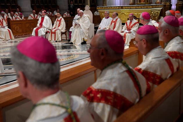 Canada, Quebec City,2022 07 27 Pope Francis leads a mass at the National Shrine of Sainte-Anne-de-Beaupre, 30 kilometers from Quebec City, Canada, Photograph by Vatican Mediia Catholic Press Photos . RESTRICTED TO EDITORIAL USE - NO MARKETING - NO ADVERTISING CAMPAIGNS.  Copyright: xVATICANxMEDIAx xipa-agency.netx xVaticanxMediax