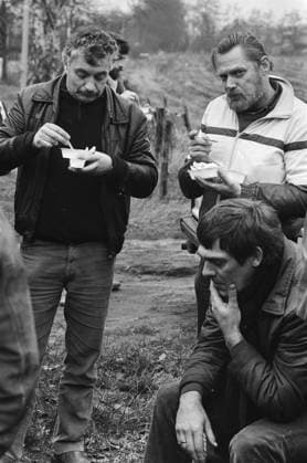Anefo photo collection. Blockade actions truck drivers; French fries eating drivers at the Hoevelaken junction. December 16, 1985. Hoevelaken Copyright: xpiemagsx pienatarchpart517102021-2168 !ACHTUNG AUFNAHMEDATUM GESCHÄTZT!
