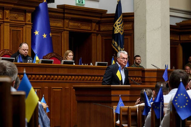 News Themen der Woche KW 30 News Bilder des Tages Gitanas Nauseda Addresses Ukrainians In Statehood Day President of Lithuania Gitanas Nauseda addresses Ukrainian Parliament at solemn meeting in Kyiv, Ukraine, July 28, 2022. Ukraine marks The Ukrainian Statehood Day Kyiv Ukraine  Copyright: xSergiixKharchenkox originalFilename: kharchenko-notitle220728_nppRF.jpg