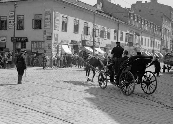Poll photo collection. Travel to Poland. Crossroads in the Jewish businesswart of Warsaw. 1934. Poland, Warsaw Copyright: xpiemagsx pienatarchpart630102021-18394 !ACHTUNG AUFNAHMEDATUM GESCHÄTZT!