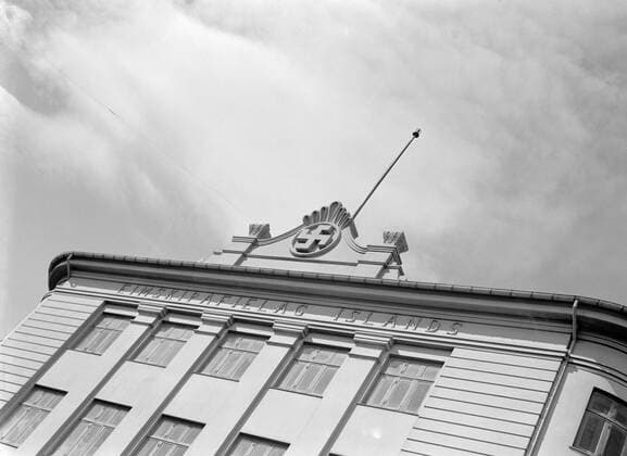 Poll photo collection. Iceland. Reykjavik. Facade of the Icelandic Steam Society building. 1934. Iceland, Reykjavik Copyright: xpiemagsx pienatarchpart630102021-18760 !ACHTUNG AUFNAHMEDATUM GESCHÄTZT!