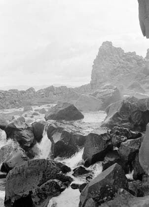 Poll photo collection. Iceland. Oxararfoss, National Park Ã¾ingvellir. View of a part of the waterfall. 1934. Iceland, Öxararfoss, Ã¾ingvellir Copyright: xpiemagsx pienatarchpart630102021-18787 !ACHTUNG AUFNAHMEDATUM GESCHÄTZT!