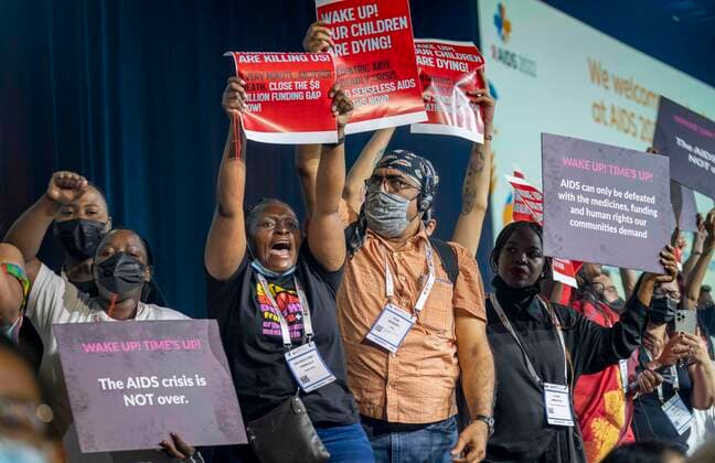 July 29, 2022, Montreal, PQ, Canada: Protesters take the stage during the opening ceremony of the AIDS 2022 conference in Montreal on Friday, July 29, 2022. Montreal Canada  - ZUMAc35_ 20220729_zaf_c35_026 Copyright: xPaulxChiassonx