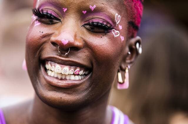 News Themen der Woche KW 30 News Bilder des Tages 2022-07-30 19:04:38 AMSTERDAM - Visitor during the Milkshake festival on the Westergasfabriek site. The event, where diversity and individuality is celebrated, takes place in the Westerpark. ANP EVA PLEVIER netherlands out - belgium out *** 2022 07 30 19 04 38 AMSTERDAM Visitor during the Milkshake festival on the Westergasfabriek site The event, where diversity and individuality is celebrated, takes place in the Westerpark ANP EVA PLEVIER netherlands out belgium out  Copyright: xx x452491203x originalFilename: 452491203.jpg
