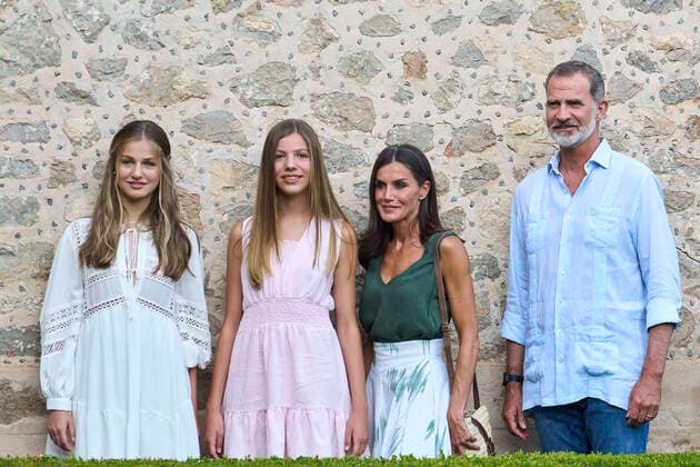 Entertainment Themen der Woche KW31 Entertainment Bilder des Tages 01-08-2022 Palma Queen Letizia and Princess Leonor and Princess Sofia and King Felipe visited the Cartuja de Valldemossa monastry, Kartuizerklooster, at placa Cartoixa on Palma de Mallorca. No Spain Â  Copyright: xPPEx