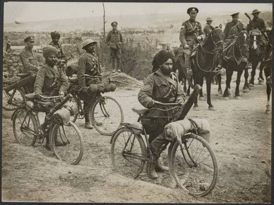 Photo collection First World War. The British Advance in The West. Indian cyclists. {1914-1918} Copyright: xpiemagsx pienatarchpart72010201-27900 !ACHTUNG AUFNAHMEDATUM GESCHÄTZT!