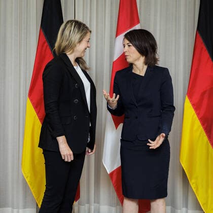 (R-L) Annalena Baerbock, Bundesaussenministerin, trifft Melanie Joly, Ministerin fuer auswaertige Angelegenheiten von Kanada, zum Gespraech in Montreal, 03.08.2022. Montreal Canada