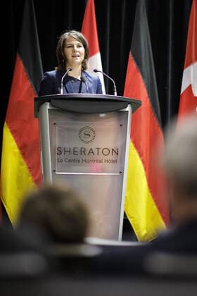 Annalena Baerbock, Bundesaussenministerin, und Melanie Joly, Ministerin fuer auswaertige Angelegenheiten von Kanada, (hier nicht im Bild) geben eine gemeinsame Pressekonferenz. Montreal, 03.08.2022. Montreal Canada