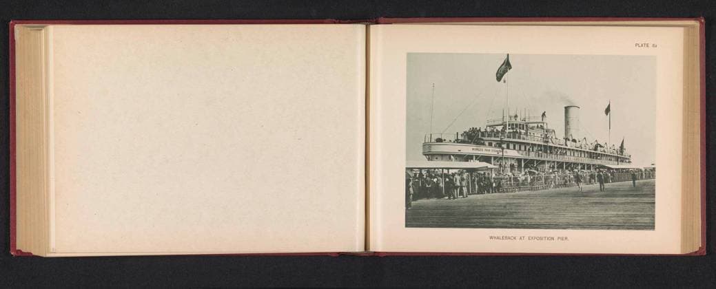 Steamship to a pier at the World s Columbian Exposition in Chicago in 1893; Whaleback at Exposition Pier .. Copyright: xpiemagsx rikmpie02032021-47680 !ACHTUNG AUFNAHMEDATUM GESCHÄTZT!
