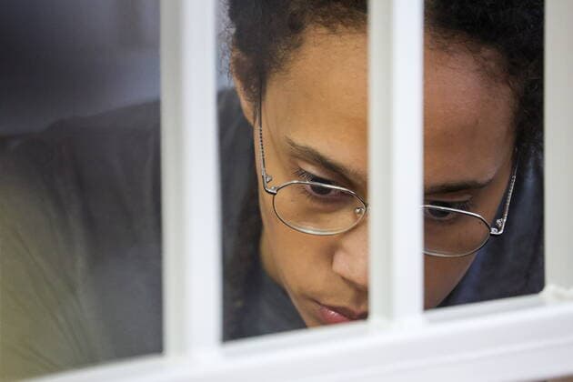 MOSCOW REGION, RUSSIA - AUGUST 4, 2022: US Olympic basketball champion Brittney Griner attends the verdict announcement at the Khimki Municipal Court in the town of Khimki, northeast of Moscow. Griner has been found guilty of smuggling and possession of drugs and sentenced to nine years in prison. Anton Novoderezhkin TASS  TS13CFA5