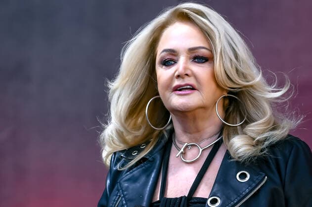 Oranienburg Bonnie Tyler in Oranienburg 31.07.2022, Bonnie Tyler live bei Ihrer Konzertsommer Tour im Schloss Oranienburg *** Oranienburg Bonnie Tyler in Oranienburg 31 07 2022, Bonnie Tyler live at her concert summer tour in Oranienburg Castle Copyright: xLakomski Eibner-Pressfotox EP_dli