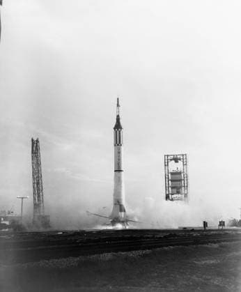 S61-03121 (21 July 1961) --- Mercury-Redstone 4 (MR-4) launch of Virgil I. Grissom on July 21, 1961, from Cape Canaveral, Florida. Copyright: xpiemagsx piemagsspace-54385 !ACHTUNG AUFNAHMEDATUM GESCHÄTZT!