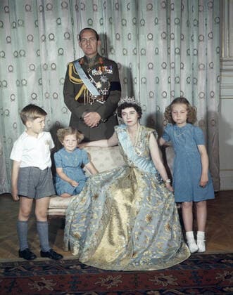 April 1, 1947, London, England, United Kingdom: King Paul and Queen Frederika of Greece. Frederika of Hanover (Friederike von Hannover), Princess of Hanover and Brunswick then, by her marriage, Queen of the Hellenes and Princess of Denmark, was born on April 18 , 1917 in Blankenburg, in the Duchy of Brunswick, and died on February 6 , 1981 in Madrid, Spain. Wife of King Paul I, she reigned with him over Greece from 1947 to 1964. London United Kingdom - ZUMAk09_ 19470401_zka_k09_872 Copyright: xKeystonexUSAx
