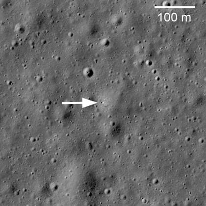 This image taken by NASA s Lunar Reconnaissance Orbiter shows Soviet robotic lander Luna 17 still sitting on Mare Imbrium where it delivered the Lunokhod 1 Rover in November 1970. Copyright: xpiemagsx piemagsspace-78551 !ACHTUNG AUFNAHMEDATUM GESCHÄTZT!