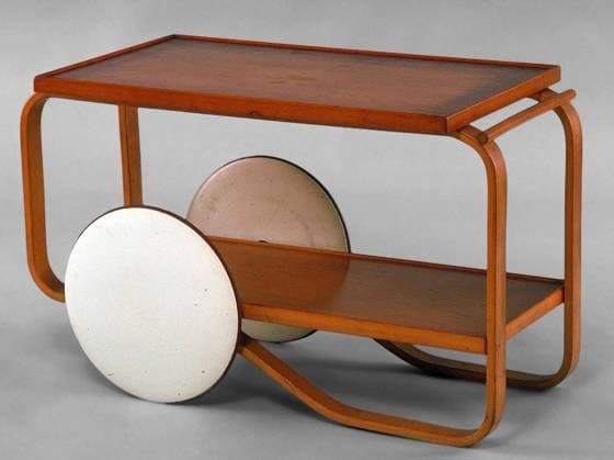 Tea trolley. Designer Alvar Aalto, Finnish, 1898 1976Retailer: Artek-Pascoe, Incorporated, American, 1940 ca. 1948 Copyright: xpiemagsx yaleartpiemags28022022-74070 !ACHTUNG AUFNAHMEDATUM GESCHÄTZT!