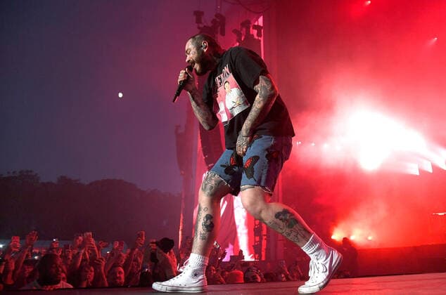 August 7, 2022, San Francisco, CA, USA: Post Malone performs during the 2022 Outside Lands Music and Arts Festival at Golden Gate Park on August 07, 2022 in San Francisco, California. San Francisco USA - ZUMAs181 20220807_zea_s181_003 Copyright: xImagespacex