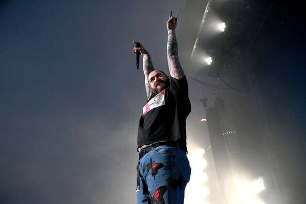 August 7, 2022, San Francisco, CA, USA: Post Malone performs during the 2022 Outside Lands Music and Arts Festival at Golden Gate Park on August 07, 2022 in San Francisco, California. San Francisco USA - ZUMAs181 20220807_zea_s181_006 Copyright: xImagespacex