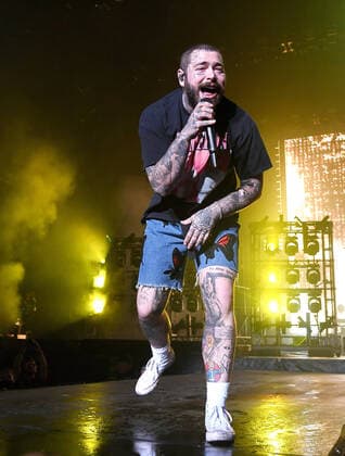 August 7, 2022, San Francisco, CA, USA: Post Malone performs during the 2022 Outside Lands Music and Arts Festival at Golden Gate Park on August 07, 2022 in San Francisco, California. San Francisco USA - ZUMAs181 20220807_zea_s181_025 Copyright: xImagespacex