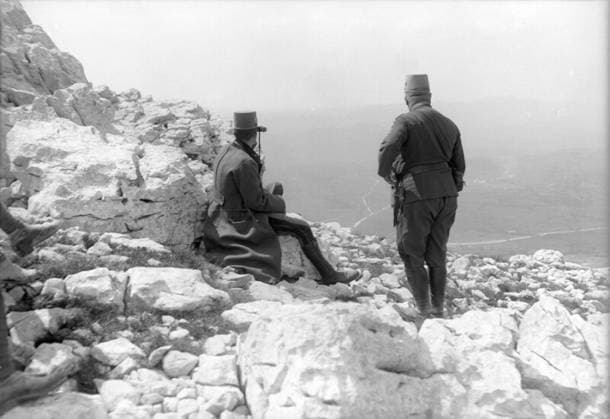 His Majesty In the 11th Battle of Isonzo; Isonzo front; photographer: Schuhmann. Copyright: xpiemagsx ausnl080421-1483 !ACHTUNG AUFNAHMEDATUM GESCHÄTZT!