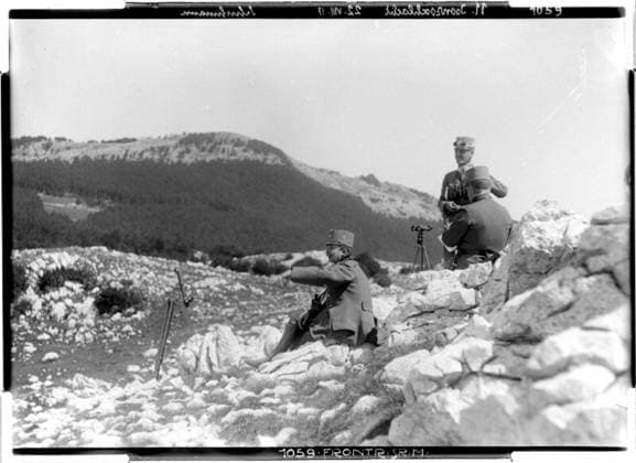 His Majesty In the 11th Battle of Isonzo; Isonzo front; photographer: Schuhmann. Copyright: xpiemagsx ausnl080421-1486 !ACHTUNG AUFNAHMEDATUM GESCHÄTZT!