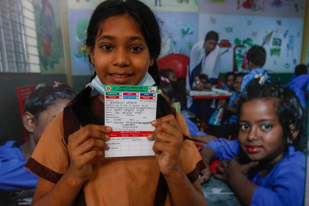 August 11, 2022, Dhaka, Dhaka, Bangladesh: 16 school children, aged between 5-11 years, have received the first shot of specially made Covid-19 vaccine as part of the trial run before the main campaign begins from August 25 in Dhaka on August 11,2022. Dhaka Bangladesh - ZUMAj163 20220811_zip_j163_012 Copyright: xAbuxSufianxJewelx