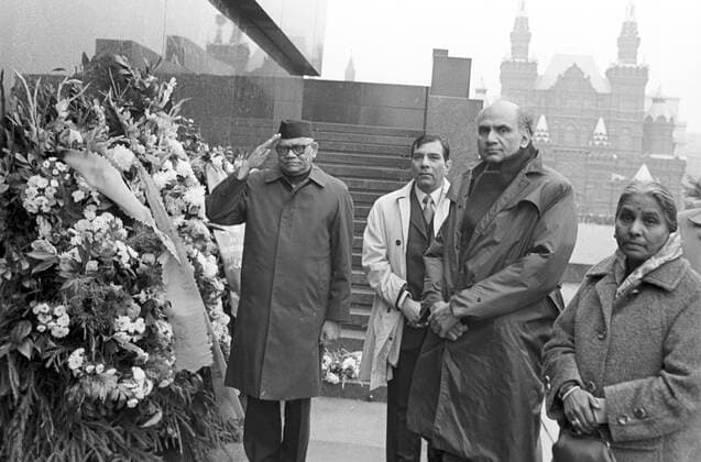 Archivbilder der Woche KW32 Raj Bahadur 589043 01.04.1972 Secretary of Shipping, Road Transport and Highways of the Republic of India Raj Bahadur after the wreath-laying ceremony at Vladimir Lenin s Mausoleum on Red Square. Alexander Sputnik Moscow Russia  Copyright: xAlexanderx