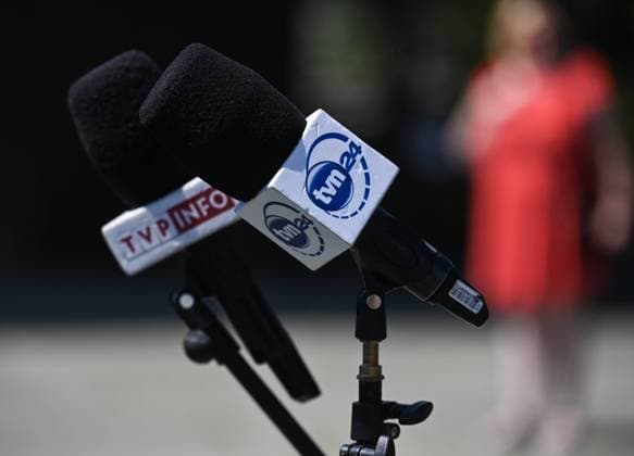 Wladyslaw Kosiniak-Kamysz Press Conference In Krakow TVP INFO and TVN24 microphones seen ready ahead of the Wladyslaw Kosiniak-Kamysz press conference next to the KoÅ›ciuszko Mound (Kopiec KoÅ›ciuszki) in Krakow. On Friday, August 12, 2022, in Krakow, Lesser Poland Voivodeship, Poland. Krakow Poland  Copyright: xArturxWidakx originalFilename: widak-wladysla220812_npa74.jpg