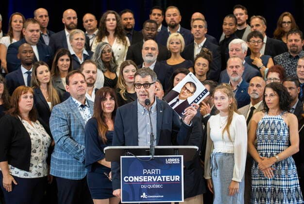 News Bilder des Tages August 14, 2022, Drummondville, PQ, Canada: Quebec Conservative Party leader Eric Duhaime speaks during the unveiling of his election campaign platform in Drummondville, Que., Sunday, August 14, 2022. Quebecers will go to the polls on October 3rd. Drummondville Canada  - ZUMAc35_ 20220814_zaf_c35_012 Copyright: xGrahamxHughesx