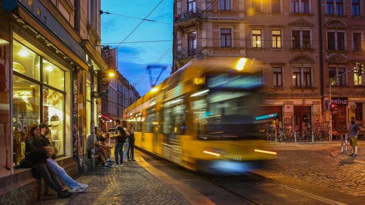Die Kreuzung Louisenstraße, Görlitzer Straße, Assieck. 16:9 Format. , Honorarfrei für Produkte von Sächsische.de und Sächsischer Zeitung *** The intersection Louisenstraße, Görlitzer Straße, Assieck 16 9 Format , Free of charge for products of Sächsische de and Sächsische Zeitung