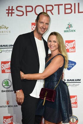 Pascal Hens mit Ehefrau Angela Hens beim SPORT BILD-Award 2022 in der Fischauktionshalle in Hamburg am 22.08.2022