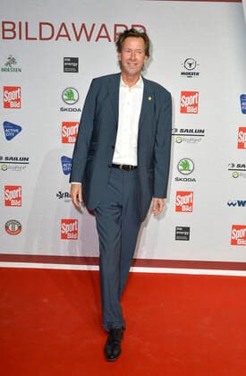 Lou Richter (TV-Moderator) bei Ankunft zu der Verleihung des SPORT BILD Awards in der Fischauktionshalle in Hamburg am 22.08.2022