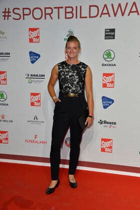 Alexandra Popp (Fußballnationalspielerin VfL Wolfsburg) bei Ankunft zu der Verleihung des SPORT BILD Awards in der Fischauktionshalle in Hamburg am 22.08.2022