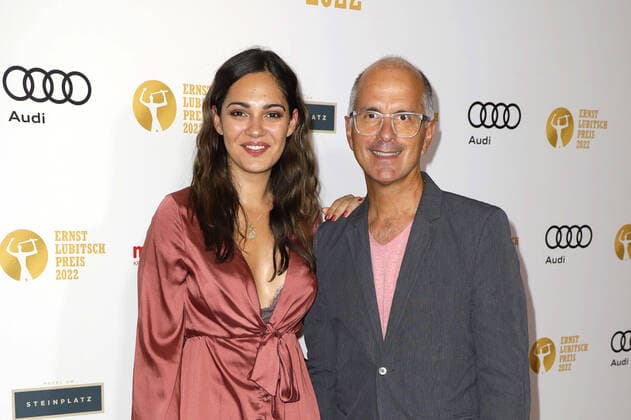 Bilder des Jahres 2022, Entertainment 08 August Entertainment Themen der Woche KW34 Entertainment Bilder des Tages Nilam Farooq und Christoph Maria Herbst, die beiden Preisträger bei der Verleihung vom Ernst-Lubitsch-Preis am 23.08.2022 in Berlin Ernst-Lubitsch-Preis Verleihung 2022 in Berlin *** Nilam Farooq and Christoph Maria Herbst, the two award winners at the Ernst Lubitsch Award ceremony on 23 08 2022 in Berlin Ernst Lubitsch Award ceremony 2022 in Berlin 