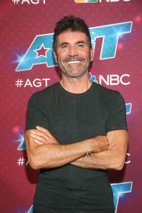 PASADENA, CA - AUGUST 23: Simon Cowell at AmericaÕs Got Talent Season 17 Live Show red carpet at the Sheraton Pasadena Hotel on August 23, 2022 in Pasadena, California. Copyright: xFayexSadoux