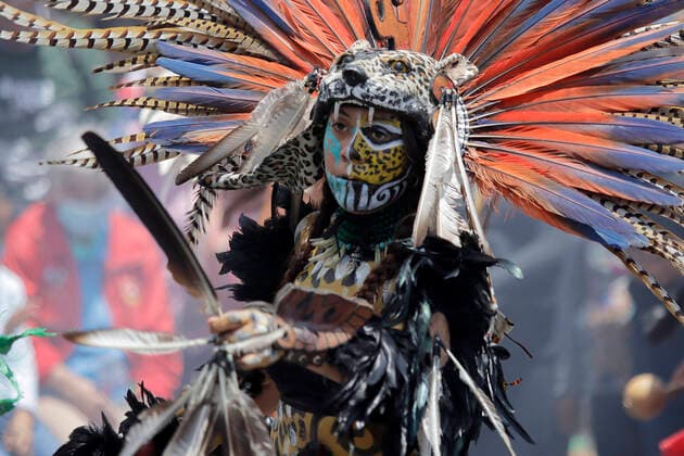August 23, 2022, Mexico City, DF, Mexico: A Pre-Hispanic dancer disguised as Aztec warrior take part during a ritual the Main Temple ruins to make people aware of the importance of the rehabilitation of Lake Tlahuac-Xico, which consists of the sanitation and purification of water, environmental restoration through the establishment of irrigation systems on Tuesday. Mexico City Mexico - ZUMAe321 20220823_smp_e321_019 Copyright: xGerardoxVieyrax
