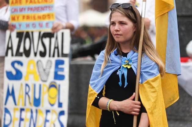 Independence Day Of Ukraine Ukrainians attend a demonstration on Independence Day of Ukraine at the Main Square in Krakow, Poland on August 24, 2022. The day marks the 31st anniversary of Ukraine s independence and 182 days since the beginning of the Russian full-scale invasion. Krakow Poland  Copyright: xBeataxZawrzelx originalFilename: zawrzel-independ220824_npkEU.jpg