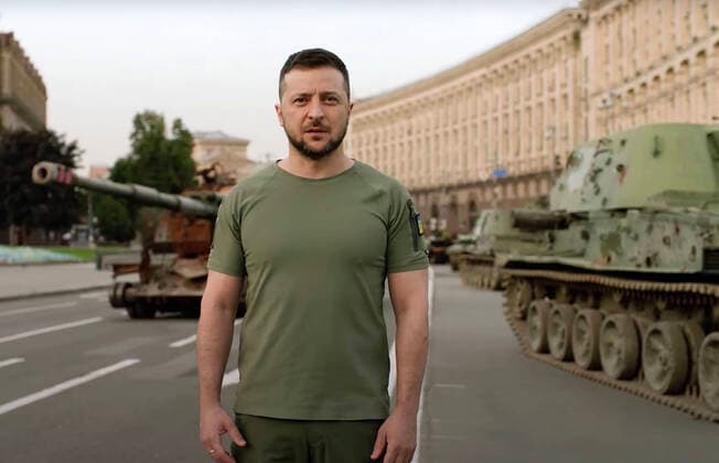 Bilder des Jahres 2022, News 08 August News Themen der Woche KW34 News Bilder des Tages August 24, 2022, KIev, Ukraine: Ukrainian President VOLODYMYR ZELENSKYY delivers his speech on Independence Day of Ukraine, in Kiev, in this image provided by Ukraine presidency office. KIev Ukraine - ZUMAz03_ 20220824_int_z03_030 Copyright: xUkrainexPresidencyx